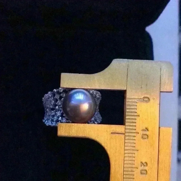 Custom Made Genuine Pearl Jewelry Set - Picture 12 of 17